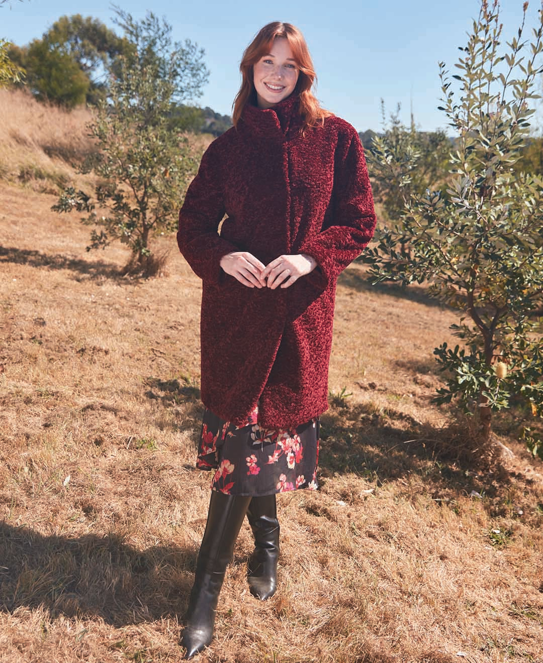 Timeless Winter Style: Elegant Seasonal Dressing with Stella