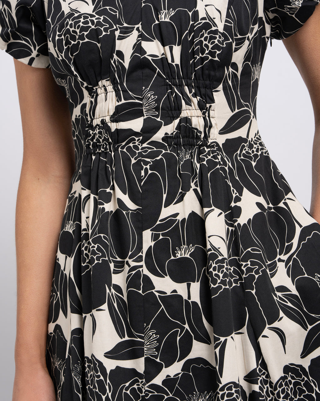 Abbey Women's Peony Floral Midi Dress