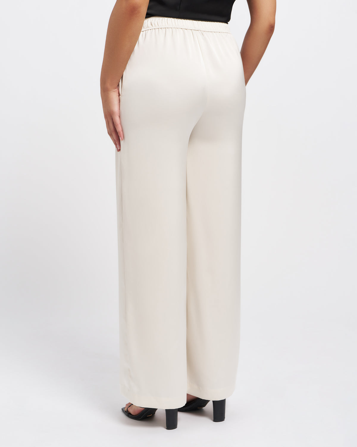 Blanco Pant in Creamy White