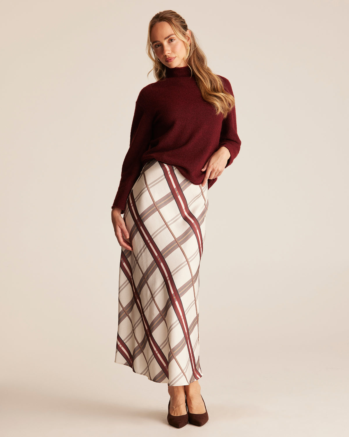 Roselle Skirt - Creme Scarlet - Stella Clothing